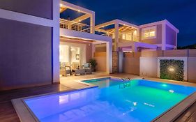 Seadream Villas